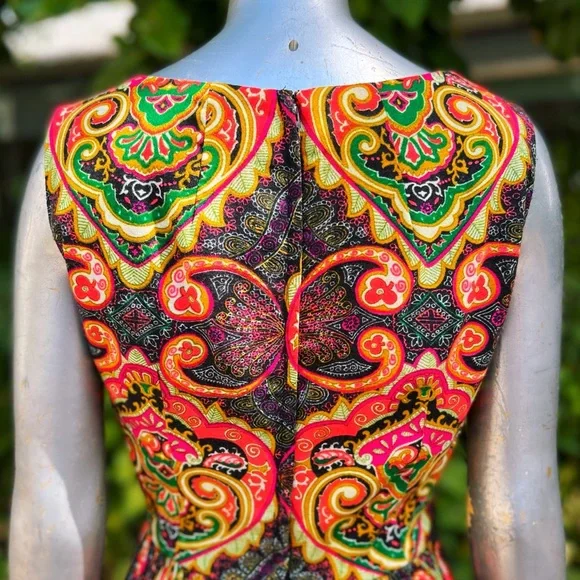 1970s Fred Rothschild of California Accordion Pleat Maxi Dress - Picture 5 of 7